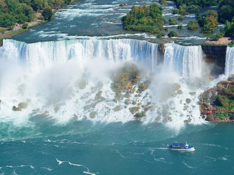 Kanada tarafından Niagara Şelalesi